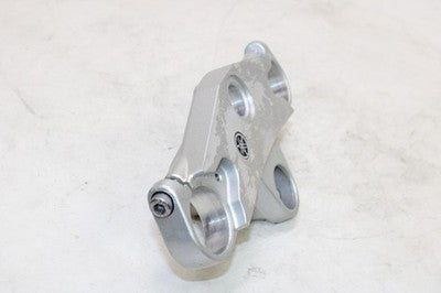 97-07 YAMAHA YZF600R OEM FORKS UPPER TRIPLE TREE CLAMP