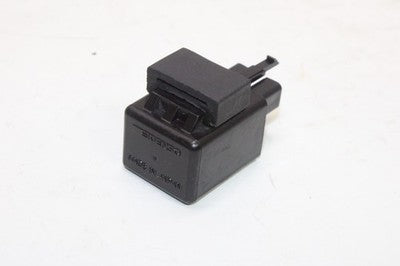2009 KAWASAKI VULCAN 900 VN900B OEM TURN SIGNAL BLINKER RELAY FLASHER SWITCH