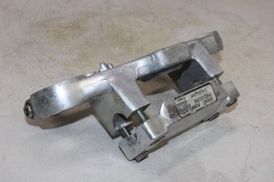 84-85 HONDA SHADOW 700 VT700C OEM FORKS UPPER TRIPLE TREE CLAMP