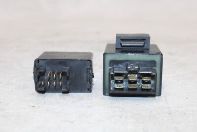 04-06 SUZUKI KATANA 750 GSX750F OEM TURN SIGNAL BLINKER RELAY FLASHER SWITCH SET