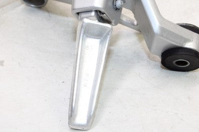 2006 SUZUKI SV650S OEM RIGHT REAR BACK PASSENGER PEG
