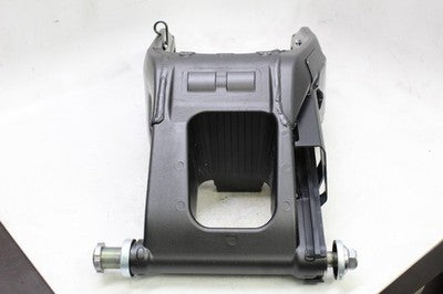 2017 YAMAHA FZ10 OEM REAR SWINGARM BACK SUSPENSION SWING ARM