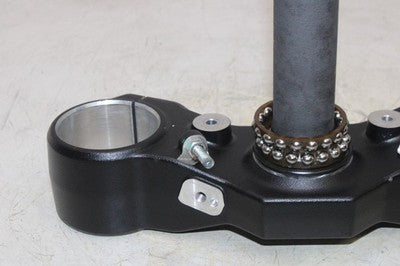 2021 DUCATI SCRAMBLER 1100 SPORT OEM FRONT FORKS CLAMP LOWER TRIPLE TREE STEM
