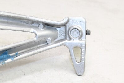 2003 SUZUKI GSXR750 OEM LEFT REAR BACK PASSENGER PEG