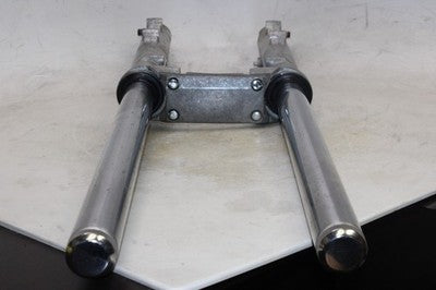 1984 HONDA SHADOW 700 VT700C OEM FRONT FORKS SHOCK SUSPENSION SET PAIR