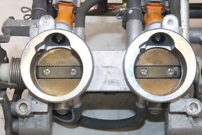 2006 YAMAHA FZ6 OEM MAIN FUEL INJECTORS / THROTTLE BODIES