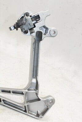 1998 HONDA INTERCEPTOR 800 OEM LEFT REAR BACK PASSENGER PEG