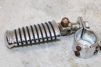 2004 KAWASAKI VULCAN 2000 VN2000A OEM FRONT FOOT RESTS PEGS STEPS SET PAIR