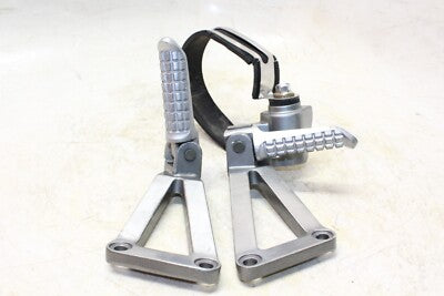 1994 KAWASAKI NINJA ZX9R ZX900B OEM REAR BACK PASSENGER PEG SET PAIR
