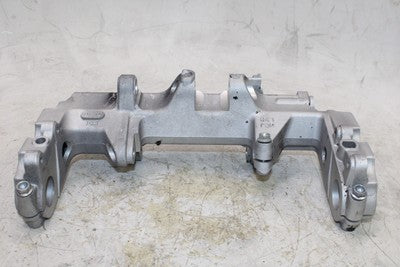 2001 HONDA CBR929RR OEM SWINGARM BRACKET MOUNT