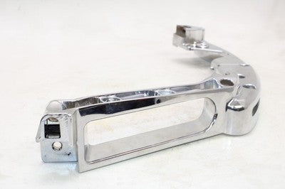 2015 HARLEY-DAVIDSON ROAD GLIDE SPECIAL FLTRXS OEM REAR LEFT FENDER GRAB RAIL