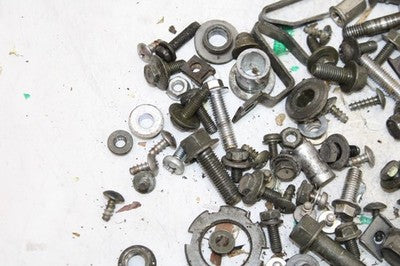 2004 YAMAHA VINO 125 XC125 OEM ENGINE MOUNTING BOLTS HARDWARE MOTOR SCREWS