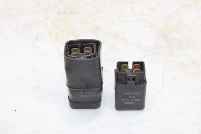 01-09 SUZUKI GSXR 1000 OEM RELAY PAIR