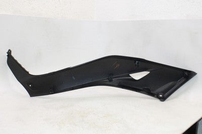 2018 YAMAHA XMAX CZD300A OEM RIGHT LOWER BOTTOM BELLY SIDE FAIRING COWL
