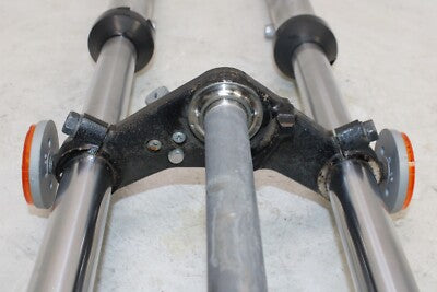 1980 SUZUKI GS250T OEM FRONT FORKS SHOCK SUSPENSION END COMPLETE TRIPLE TREE