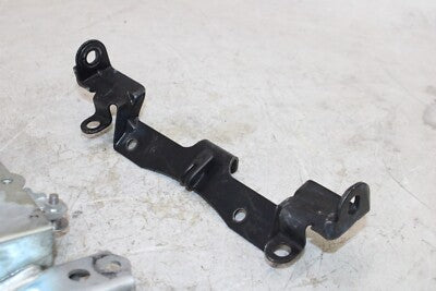 2015 SUZUKI BOULEVARD C50 VL800 OEM MOUNT BRACKET SET PAIR