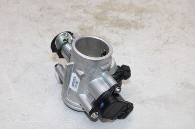 2018 BMW G310GS OEM MAIN FUEL INJECTORS / THROTTLE BODIES