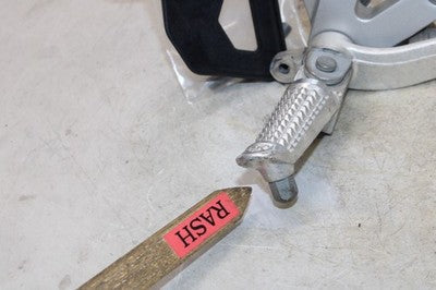 2000 SUZUKI GSXR 750 OEM RIGHT REARSET W PEDAL