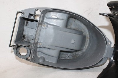 1989 HONDA ELITE 50 OEM SEAT TANDEM SADDLE W LUGGAGE BOX