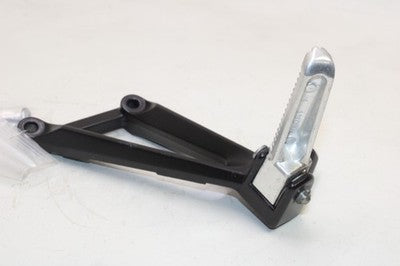 15-17 YAMAHA YZF R3 OEM LEFT REAR BACK PASSENGER PEG