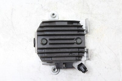 04-09 YAMAHA FZ6 OEM RECTIFIER VOLTAGE REGULATOR