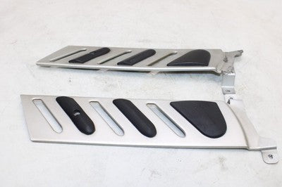 01-05 BMW F650CS K14 OEM SIDE FRAME PANEL PAIR