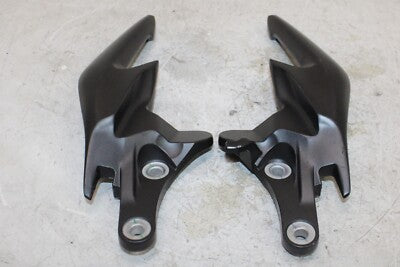 2022 HONDA CBR300R OEM PASSENGER REAR SEAT GRAB BAR HANDLE SET