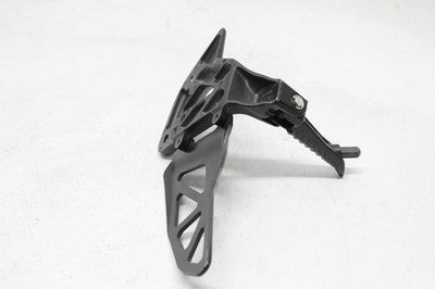 2021 SUZUKI GSXR 1000 OEM LEFT REARSET REAR SET DRIVER FOOT PEG REST STOP