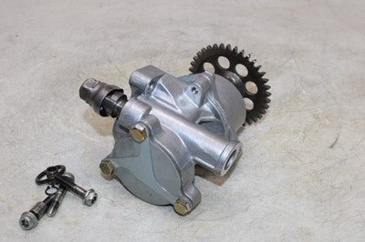 89-92 SUZUKI GSXR1100 OEM ENGINE MOTOR OIL PUMP