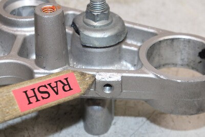 2002 SUZUKI VSTROM 1000 DL1000K OEM FORKS UPPER TRIPLE TREE CLAMP