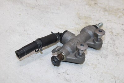 06-16 YAMAHA YZF R6 OEM REAR BACK BRAKE MASTER CYLINDER