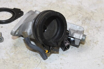 2006 SUZUKI BURGMAN 400 AN400S OEM MANIFOLD BRACKET PIPE