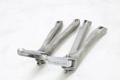 2006 YAMAHA YZF R1 OEM REAR BACK PASSENGER PEG SET PAIR