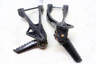 05-06 KAWASAKI NINJA ZX6R ZX636C OEM REAR BACK PASSENGER PEG SET PAIR