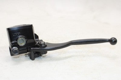 2018 YAMAHA XMAX CZD300A OEM CLUTCH MASTER CYLINDER W/ LEVER