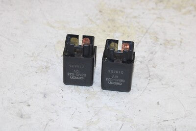 2009 SUZUKI GSXR 750 OEM RELAY PAIR ASSEMBLY FUSE BOX
