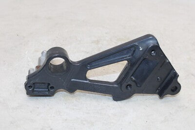 90-01 KAWASAKI NINJA ZX11 ZX-1100-D OEM RIGHT REAR BACK PASSENGER PEG