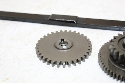 1981 SUZUKI GS850G OEM ENGINE MOTOR IDLER IDLING GEAR