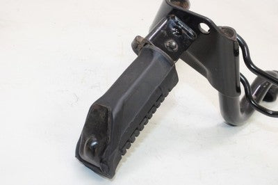04-06 SUZUKI VSTROM 650 DL650 OEM RIGHT REAR BACK PASSENGER PEG