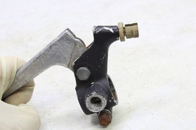 1980 YAMAHA XT250 OEM CLUTCH PERCH MOUNT WITH LEVER