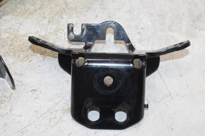 2002 HARLEY-DAVIDSON SPORTSTER 883 CUSTOM XL883C OEM MISC BRACKET MOUNT PAIR SET