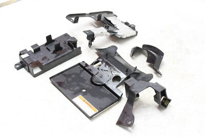 2006 YAMAHA FZ6 OEM LEFT RIGHT REARSET REAR SET DRIVER PEG BRACKETS MOUNTS