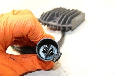 05-08 KAWASAKI ZZR600 OEM RECTIFIER VOLTAGE REGULATOR