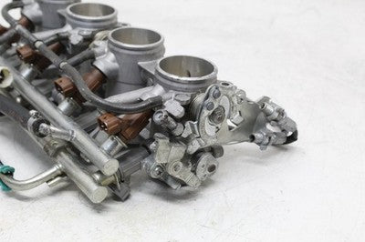 06-07 SUZUKI GSXR 600 OEM MAIN FUEL INJECTORS / THROTTLE BODIES