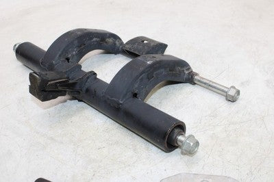 2010 Honda Elite 110 NHX110 OEM ENGINE MOUNT MOTOR BRACKET