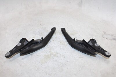 2022 HONDA CBR300R OEM PASSENGER REAR SEAT GRAB BAR HANDLE SET