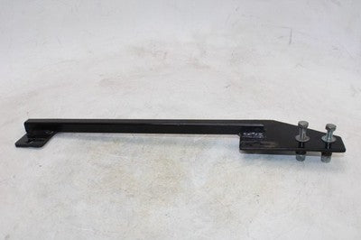 01-14 YAMAHA ROAD STAR XV1600A OEM MUFFLER EXHAUST PIPE BRACKET MOUNT