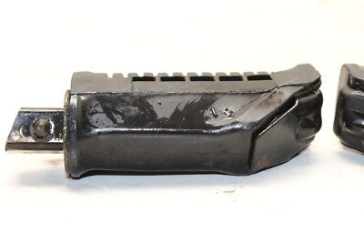 2006 SUZUKI GS500F OEM REAR BACK PASSENGER PEG SET PAIR