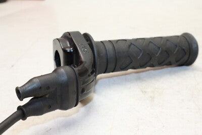 98-03 KAWASAKI NINJA ZX9R ZX900C OEM RIGHT THROTTLE GRIP W CABLE