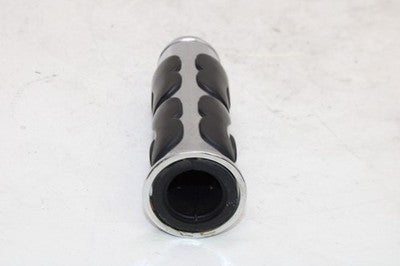 98-11 YAMAHA V STAR 650 XVS650A CLASSIC OEM RIGHT HANDLE GRIP